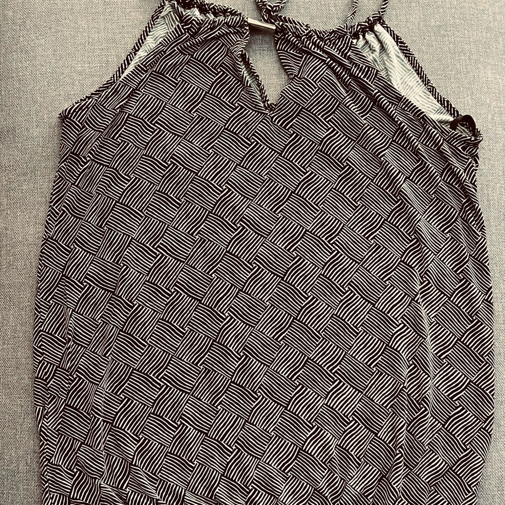 Banana Republic Black and White Patterned Top